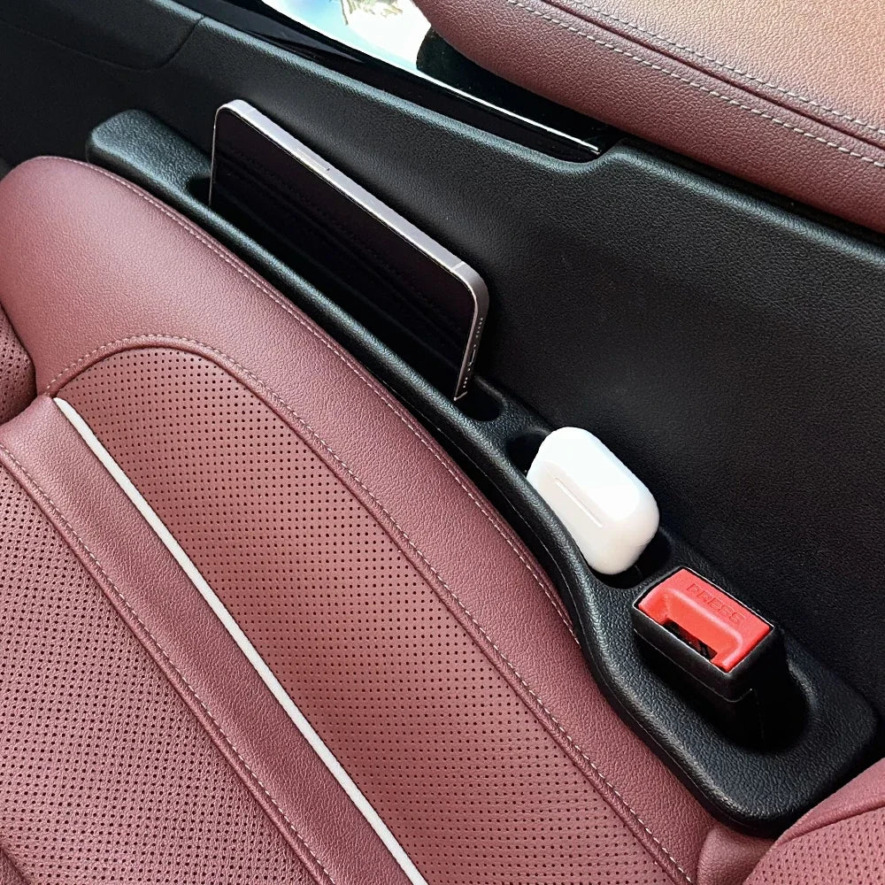 Car Seat Gap Filler – Leak-Proof Strip with Wallet & Phone Holder Organizer
